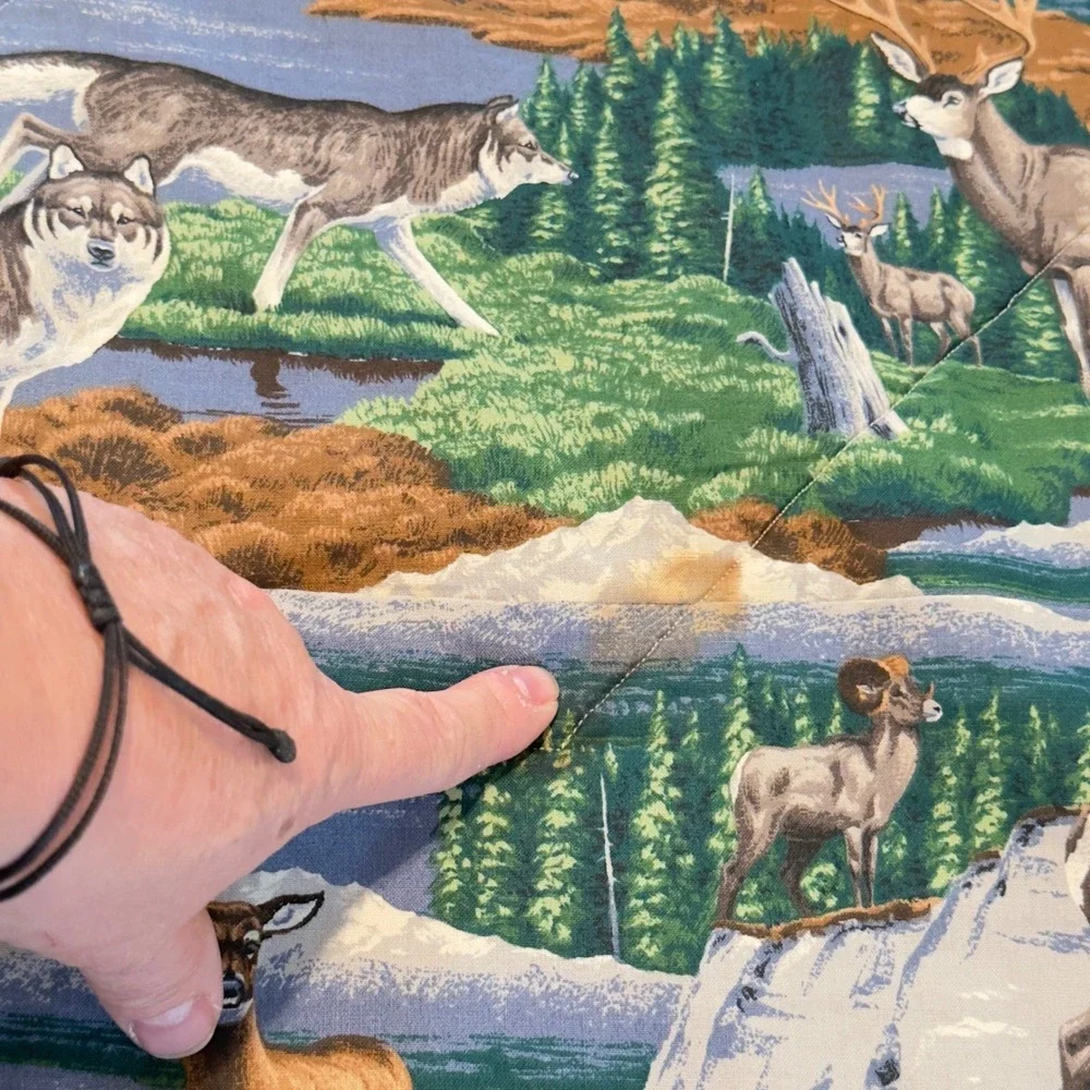 Handmade‎ Wildlife Quilt Wall Hanging Bear Deer Wolf Log Cabin Patchwork 59.5x60